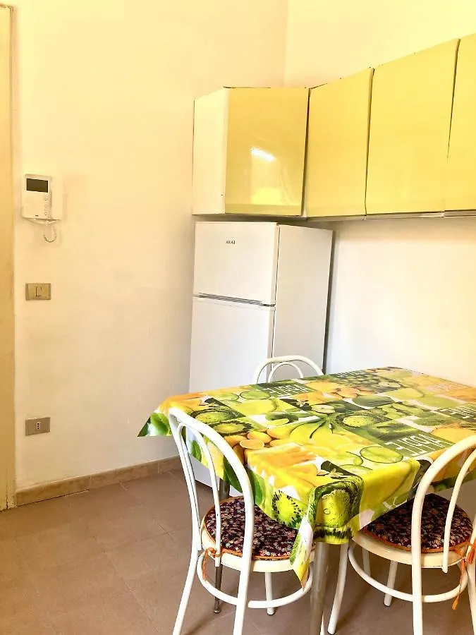 “A Due Passi Da...” Apartment Syracuse 0*,  Italy